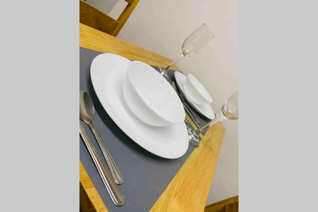 버밍엄 Swansea House 아파트 외부 사진